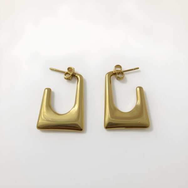 Gold plated hoop earring