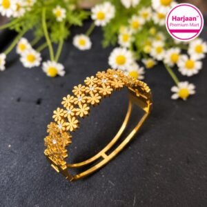 18k gold plated anti tarnish , stainless steel, water proof banglebracelet